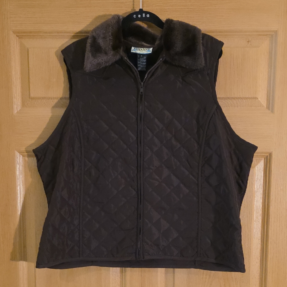 Women's Brown Quilted Vest with Faux Fur‎ Collar Sz 1X